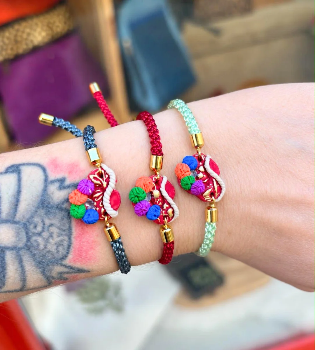 Pulsera Rúa 30 - Gorra Montehermoseña